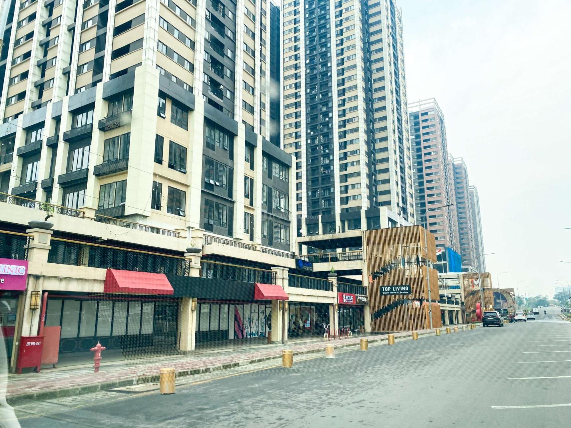 Clean And Homey 2br At Meikarta By Travelio